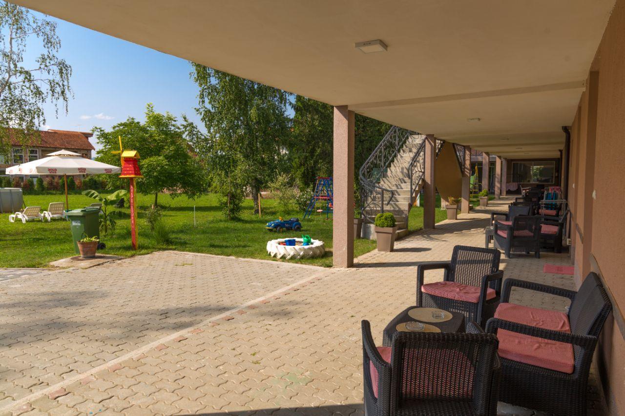Apartmani "Roshu" Soko Banja Exteriör bild
