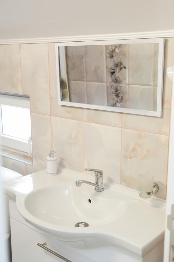 Apartmani "Roshu" Soko Banja Exteriör bild