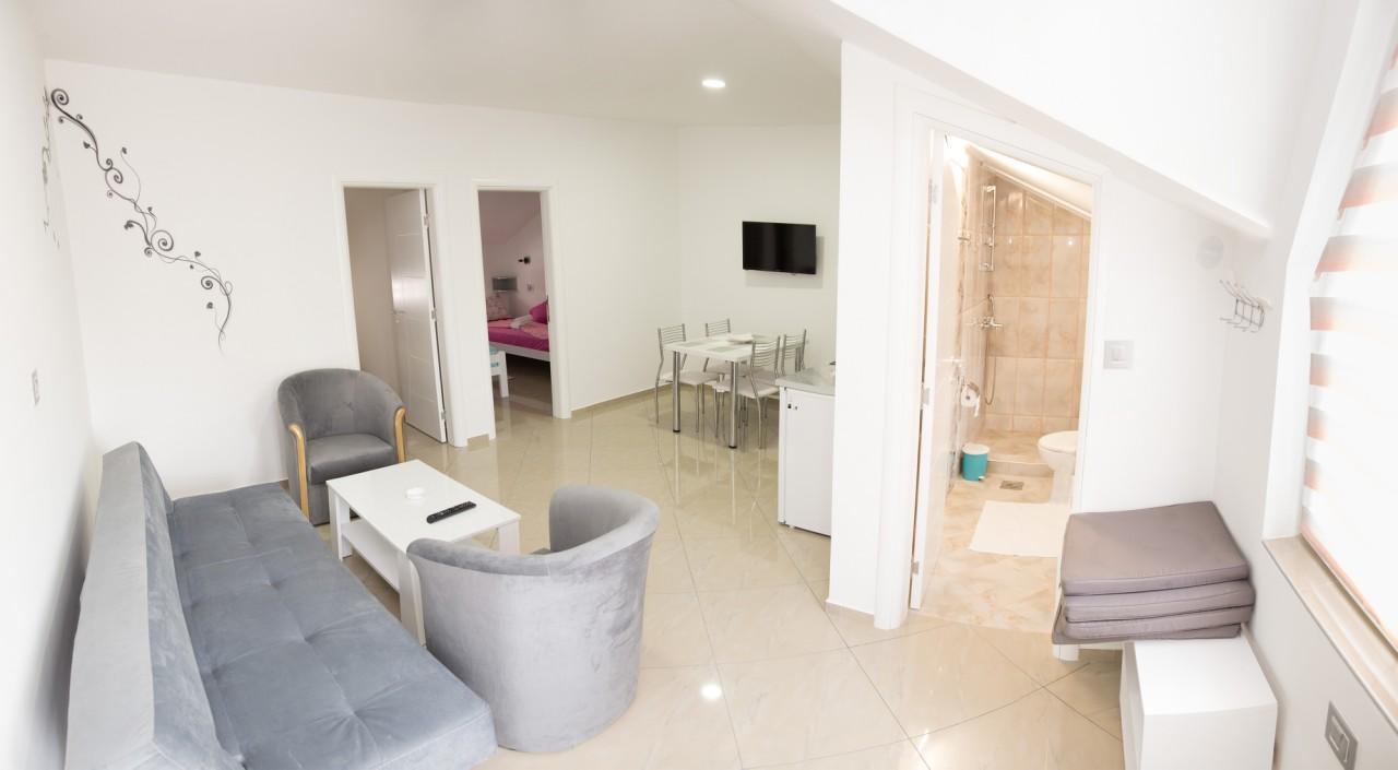 Apartmani "Roshu" Soko Banja Exteriör bild